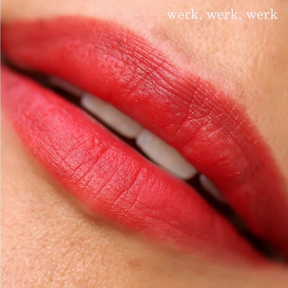 BNIB MAC Cosmetics Powder Kiss Lipstick - Werk, Werk, Werk - Picture 7 of 7